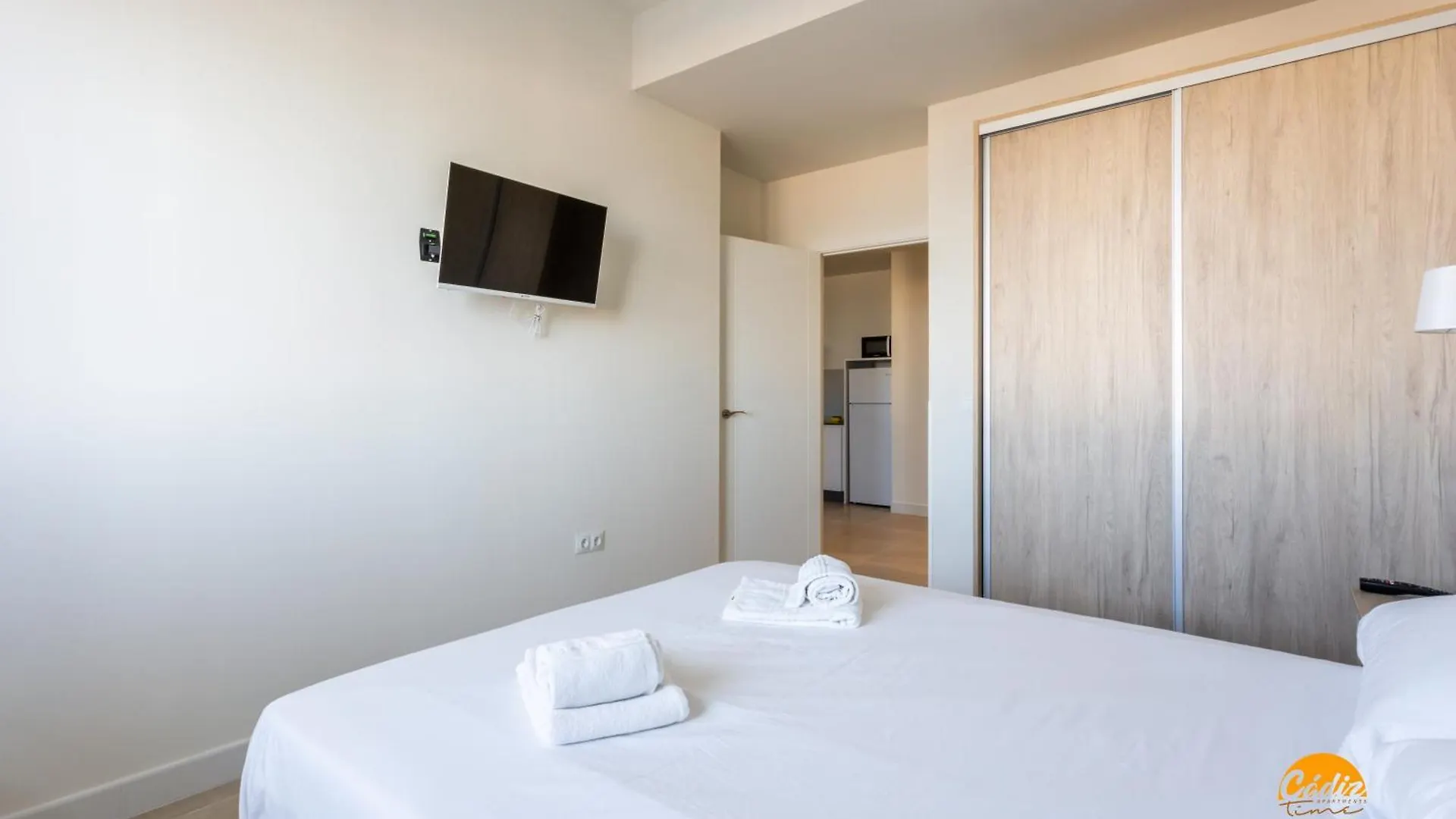 Delfin Azul 2 Free Parking By Cadiz Time Apartment 0*,  Spain